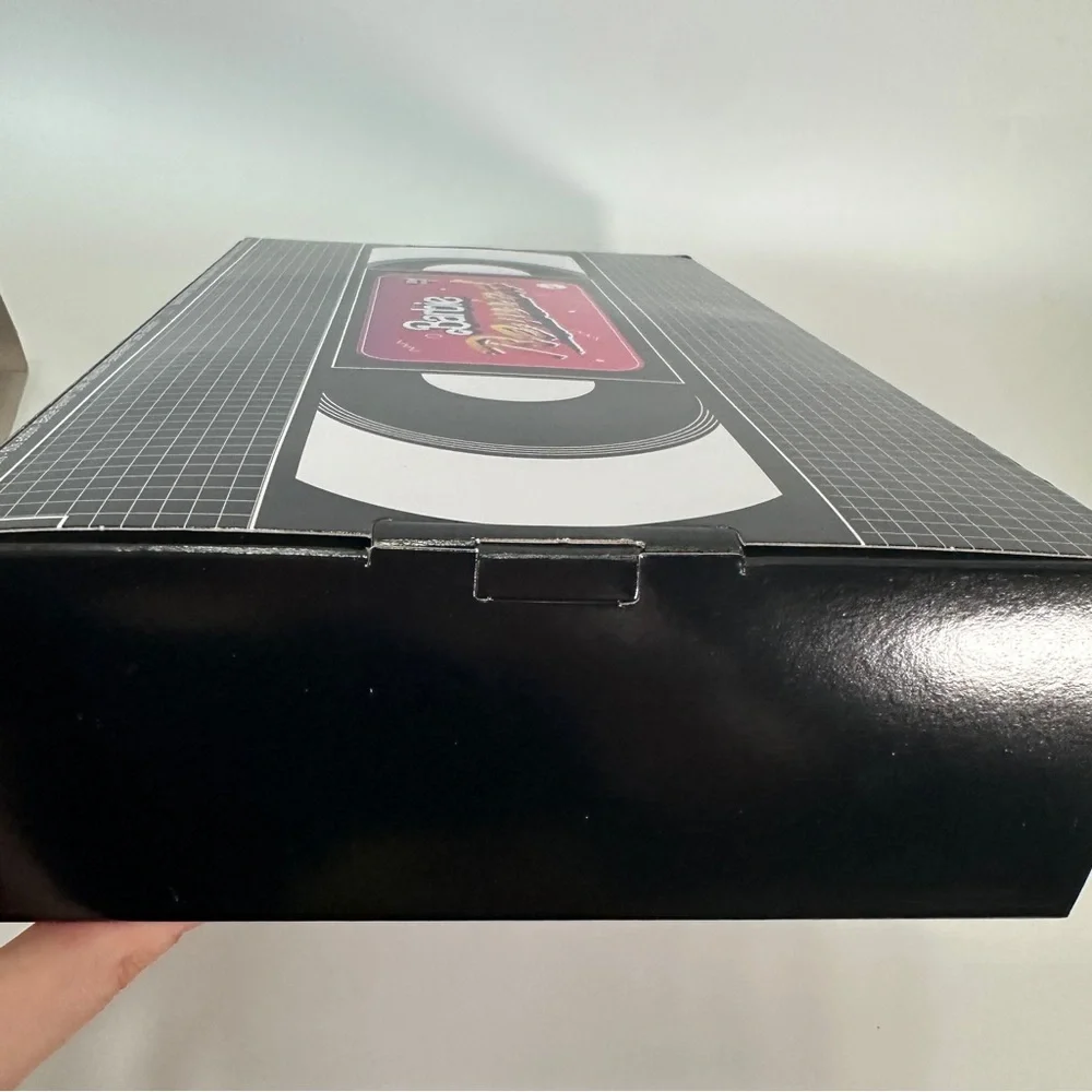 Barbie Rewind 80’s Edition Retro Throwback VHS Box Barbie *NEW‎ IN BOX*  HJX19